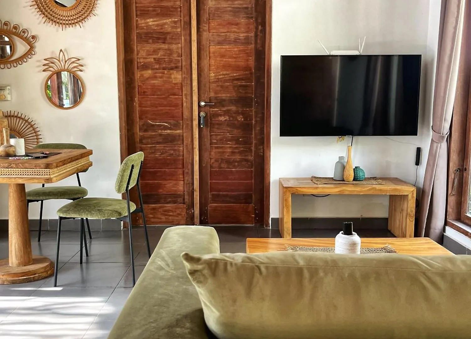 Jolie Villa Provincial A Bali Ungasan  Indonesia